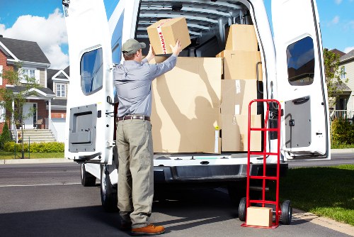 Local moving support for flats and offices in Paddington