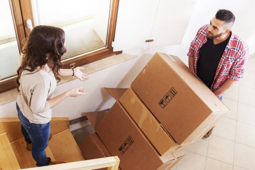 Efficient flat removals service supporting a move in Paddington