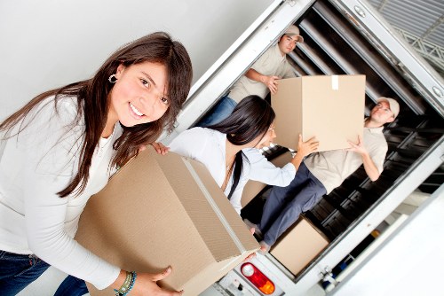 Reliable movers in Paddington completing a well-organized move